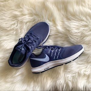 Women’s Nike Run Swift
